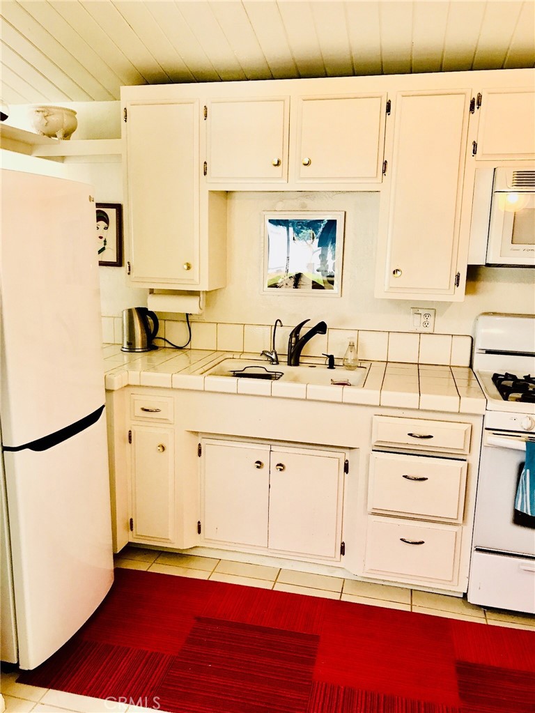 26755 Avenida Las Palmas