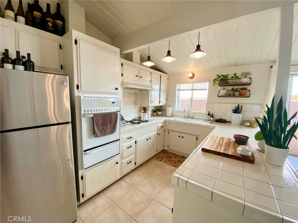 26755 Avenida Las Palmas