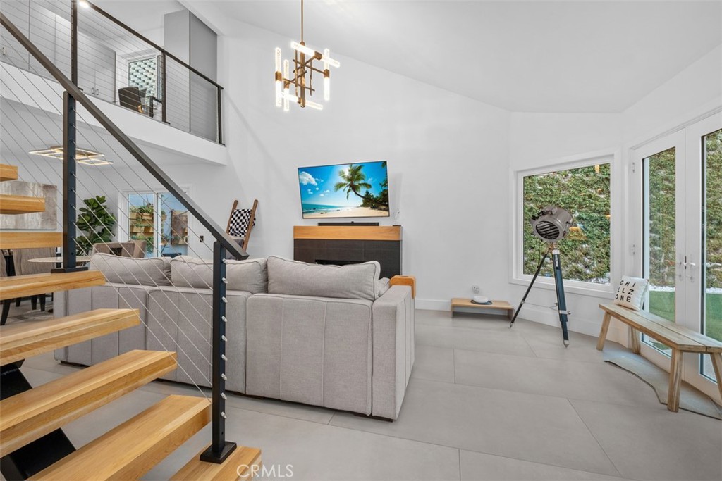 24 La Costa ct.