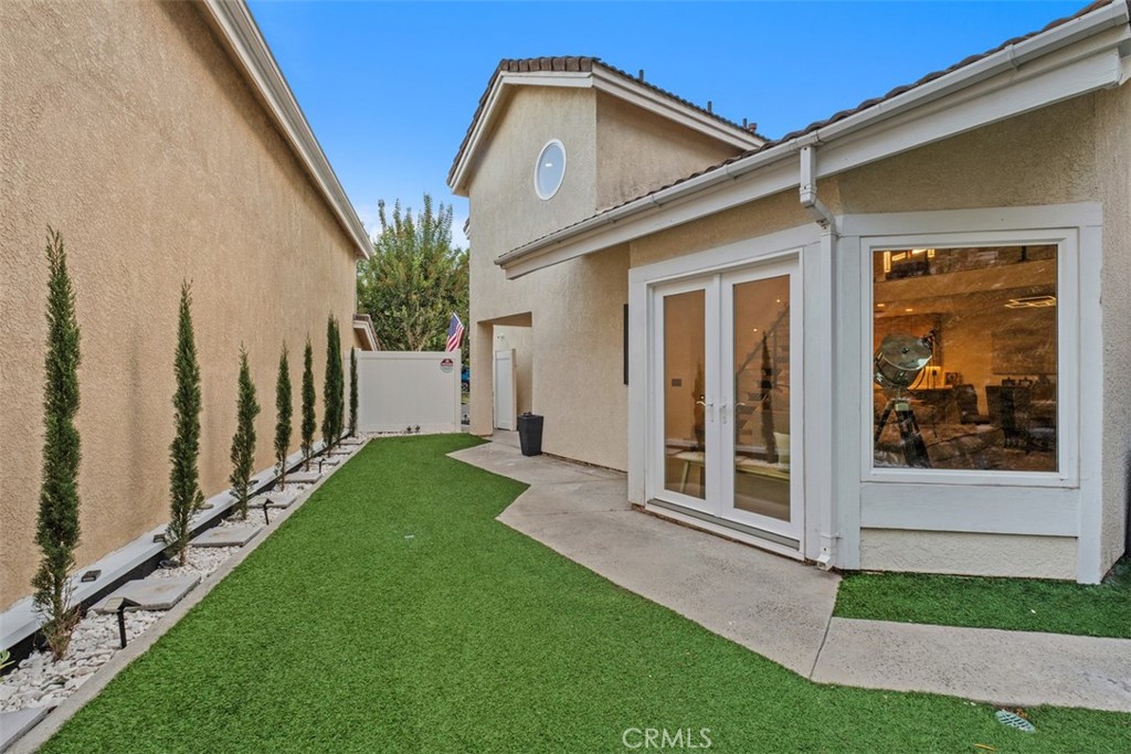 24 La Costa ct.