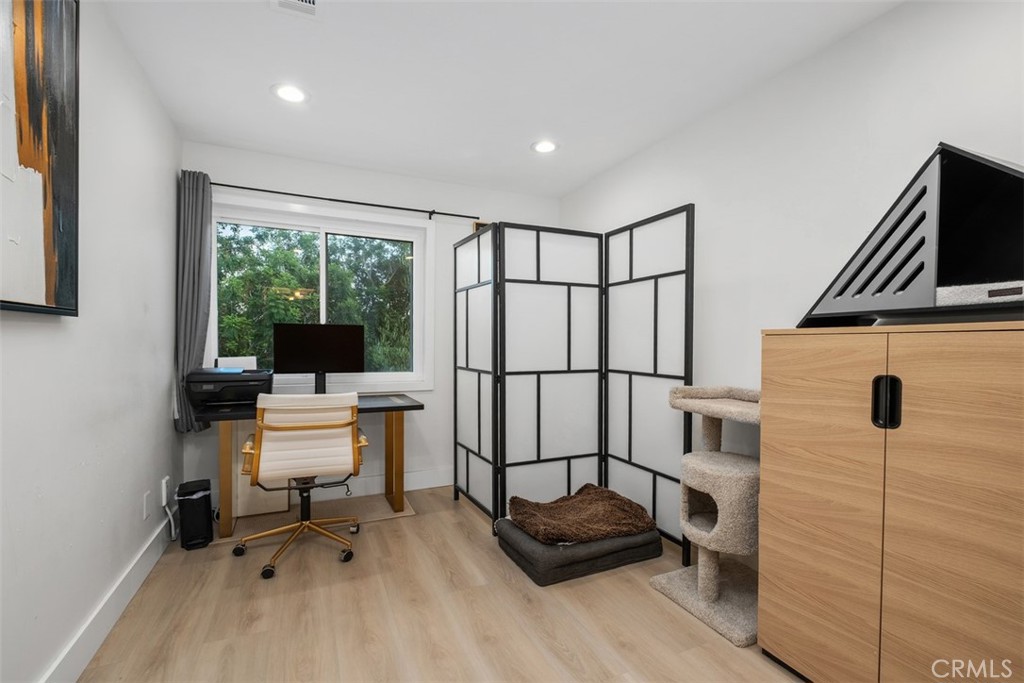 24 La Costa ct.