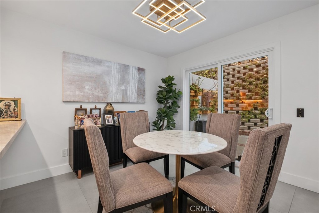 24 La Costa ct.