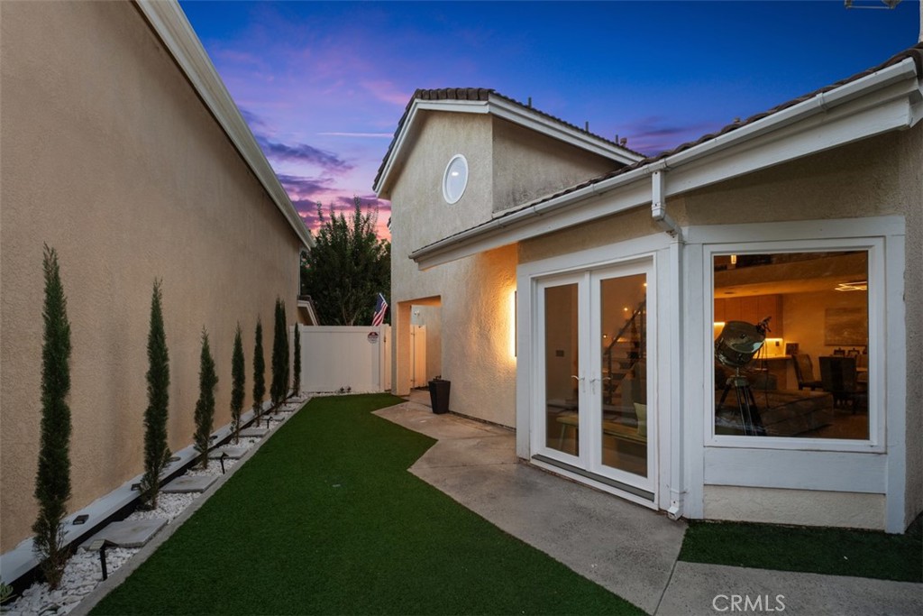 24 La Costa ct.