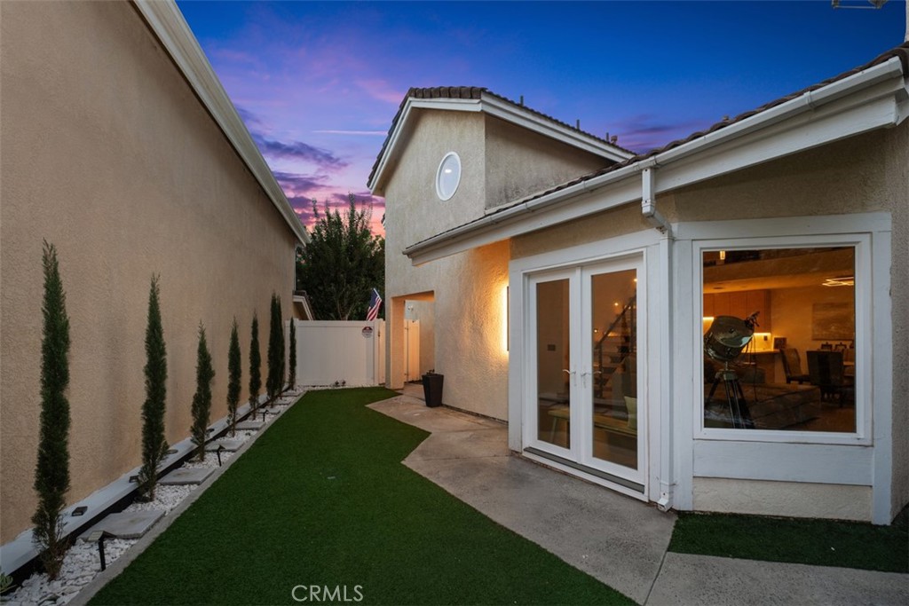 24 La Costa ct.