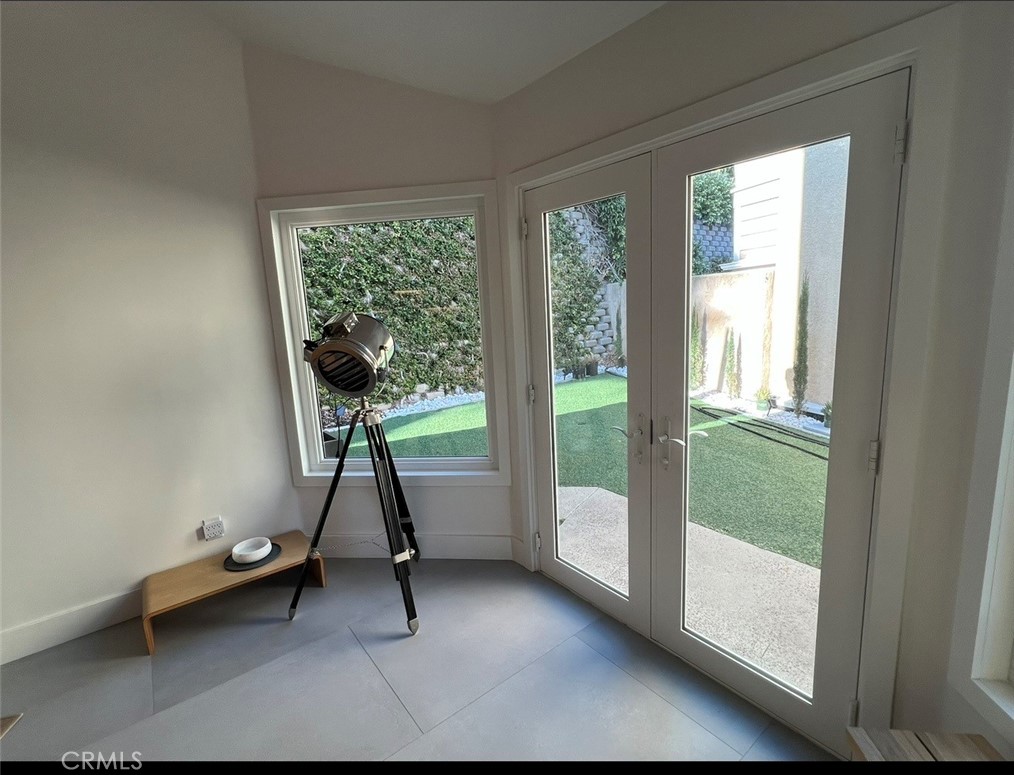 24 La Costa ct.
