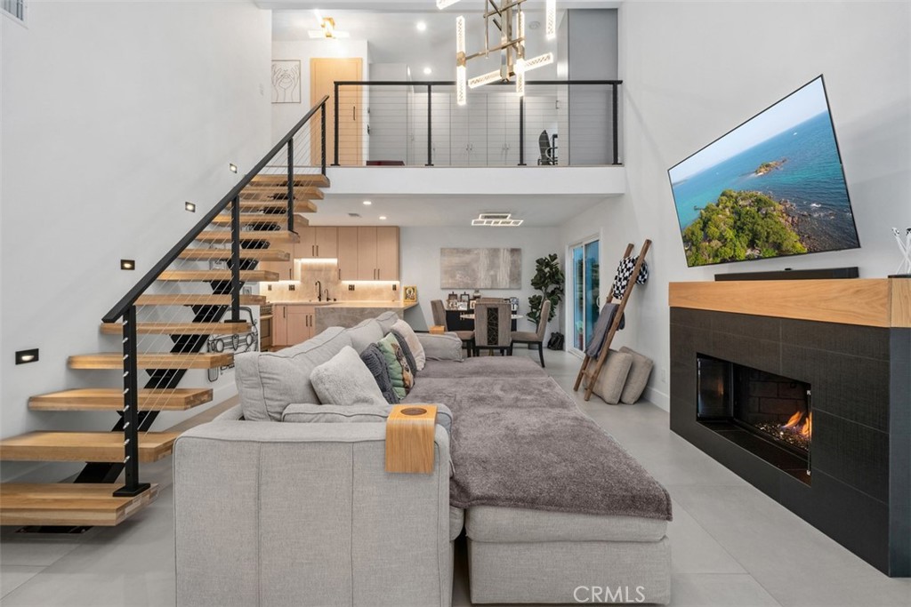 24 La Costa ct.