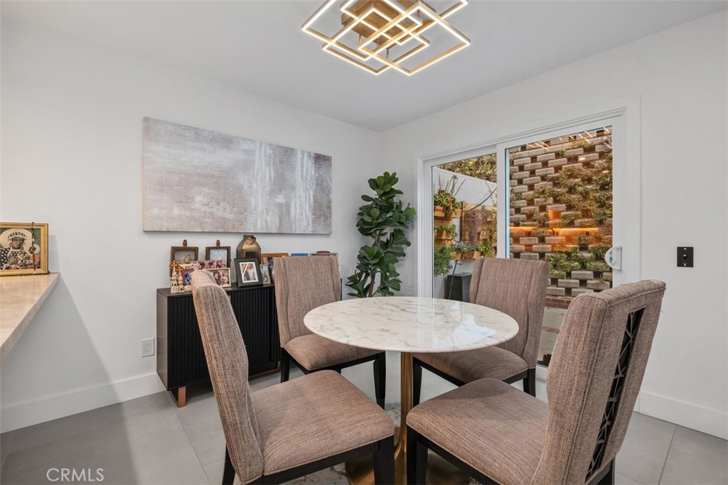 24 La Costa ct.