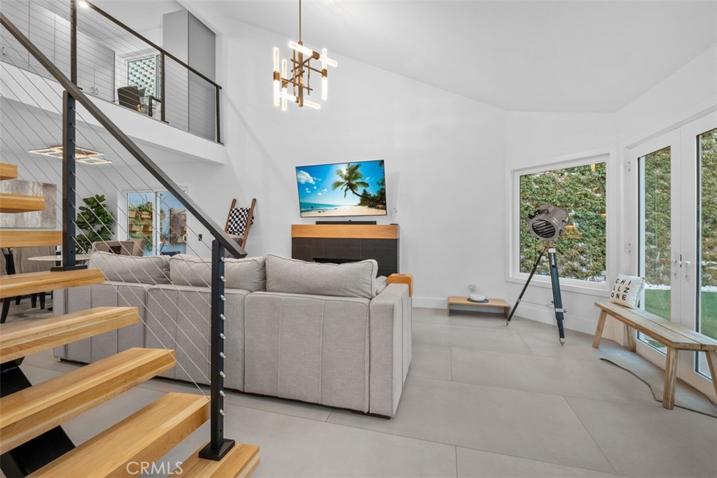24 La Costa ct.