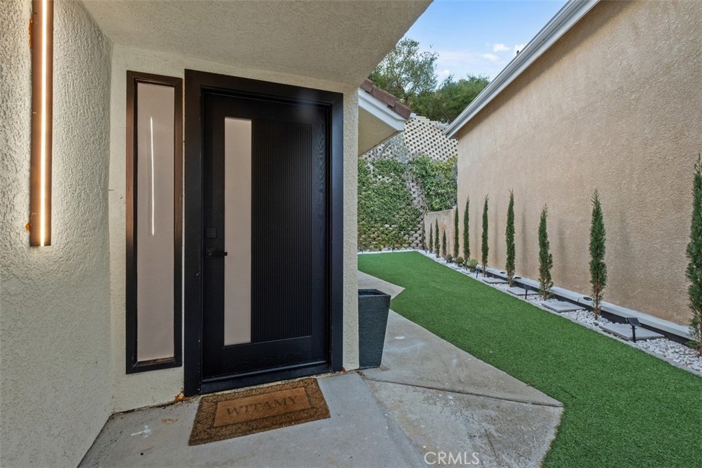 24 La Costa ct.