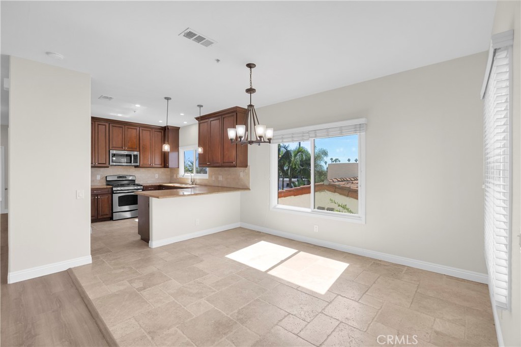 117 Avenida Pelayo