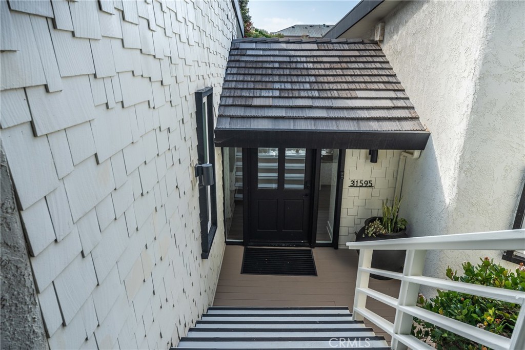 31595 Table Rock