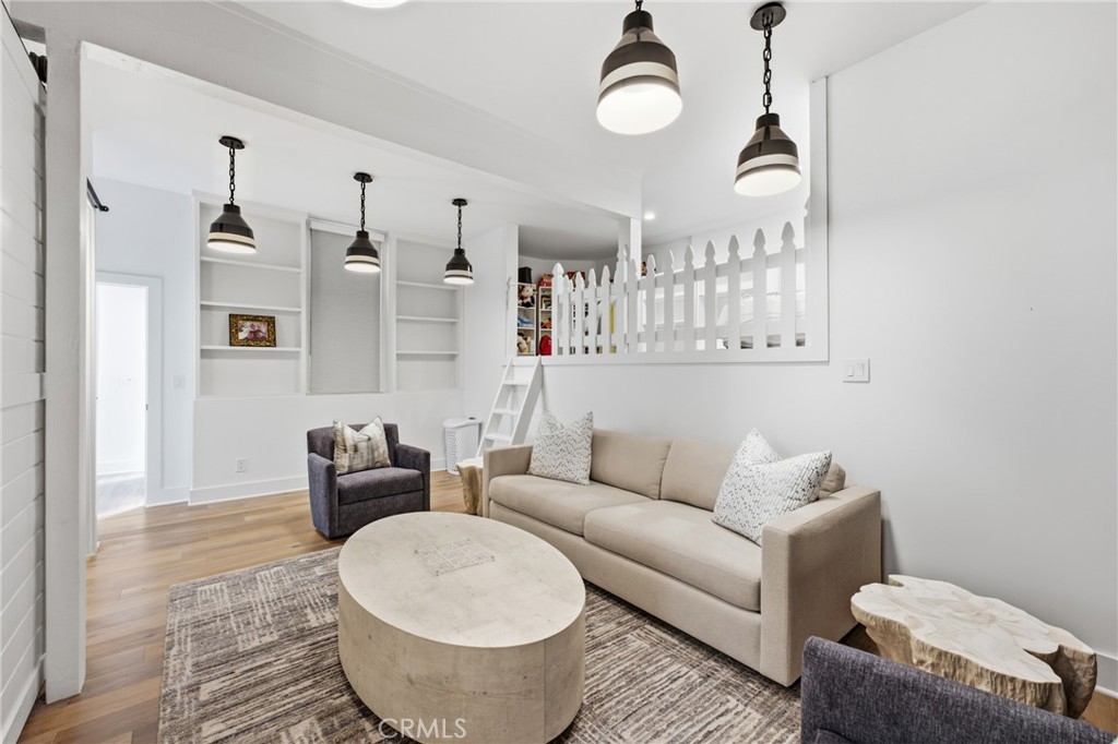 31595 Table Rock