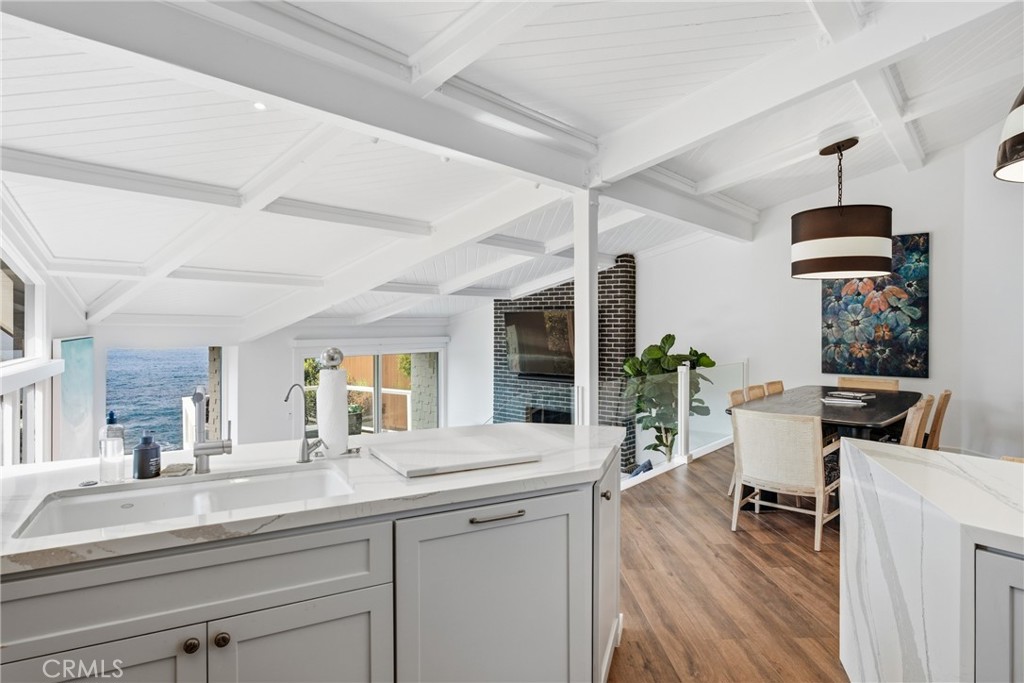 31595 Table Rock