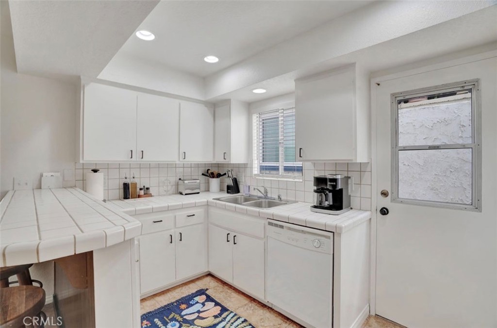 517 Monterey Lane
