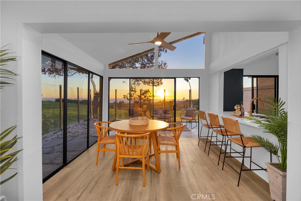 130 Avenida Adobe