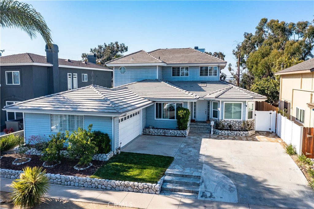 1415 Crestview Avenue