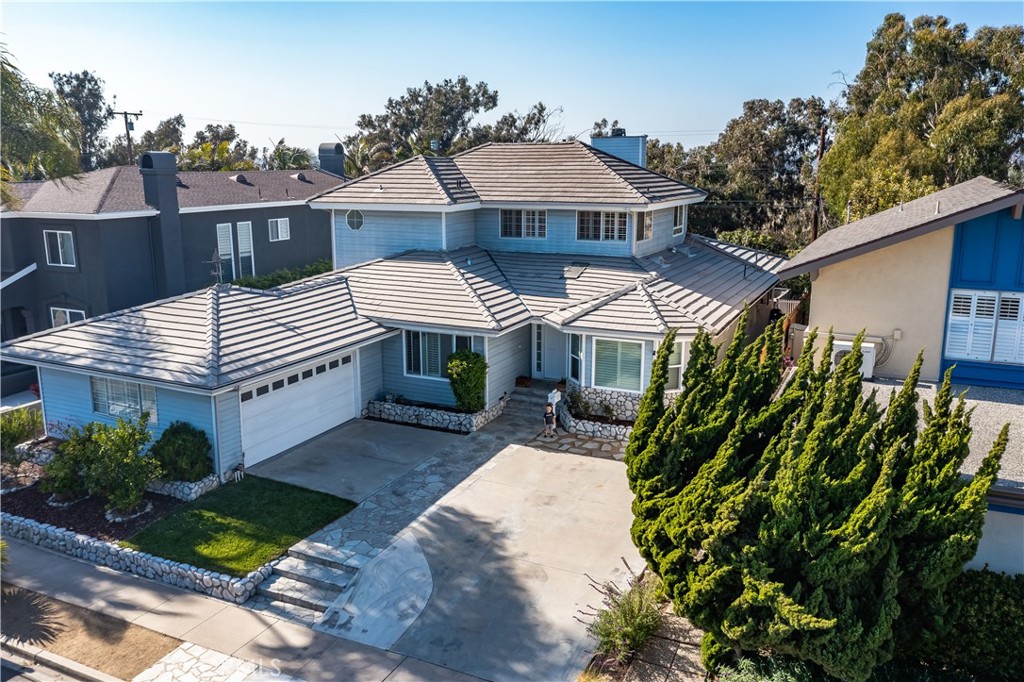 1415 Crestview Avenue