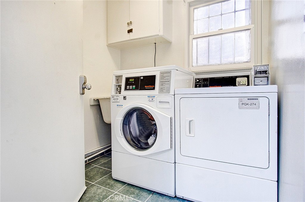 3876 Roble Vista Drive