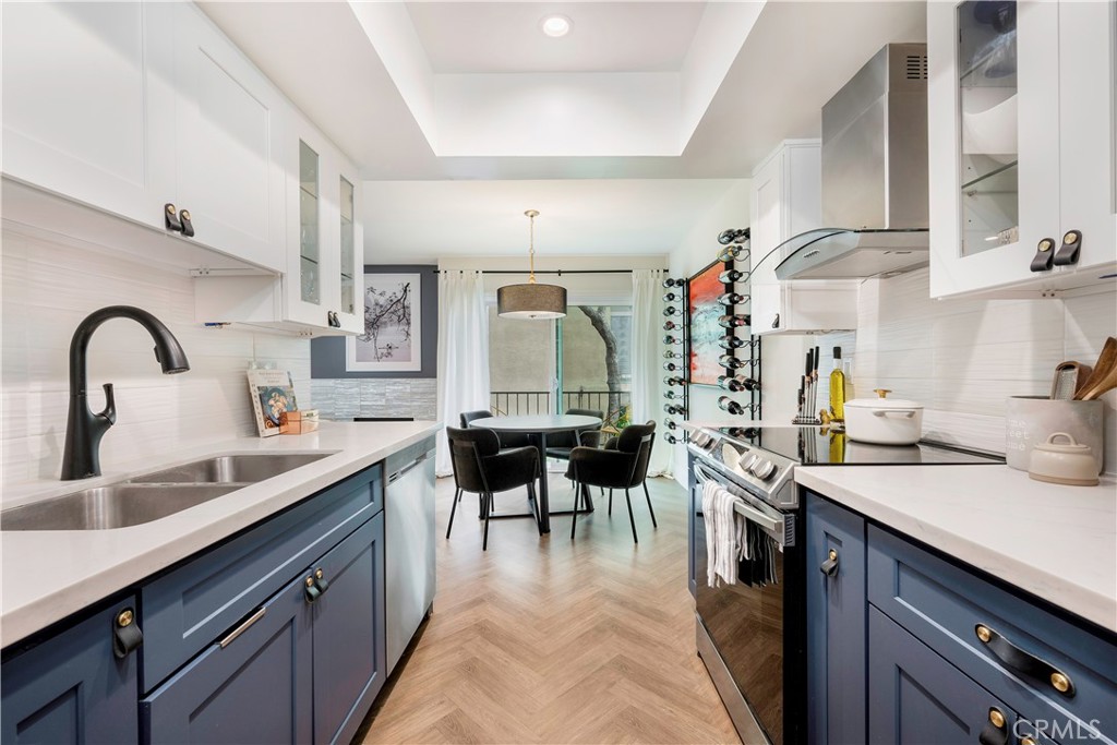 5870 Green Valley Circle 212