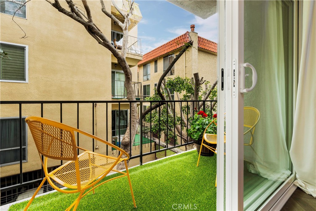 5870 Green Valley Circle 212