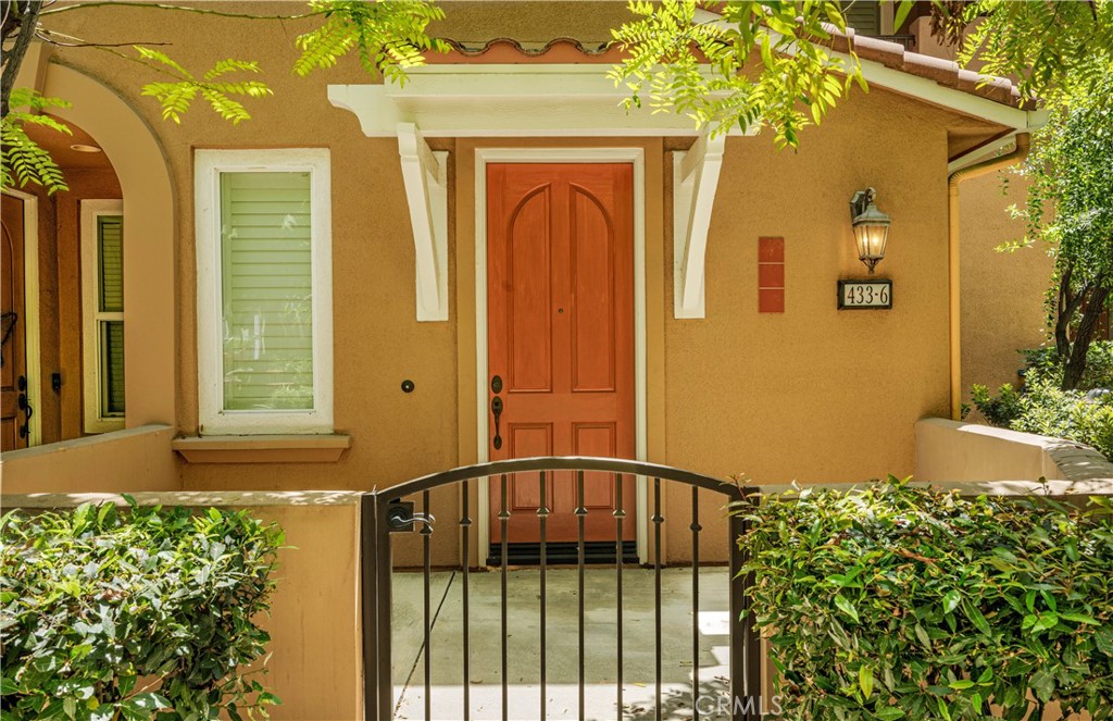 433 N Altadena Drive 6