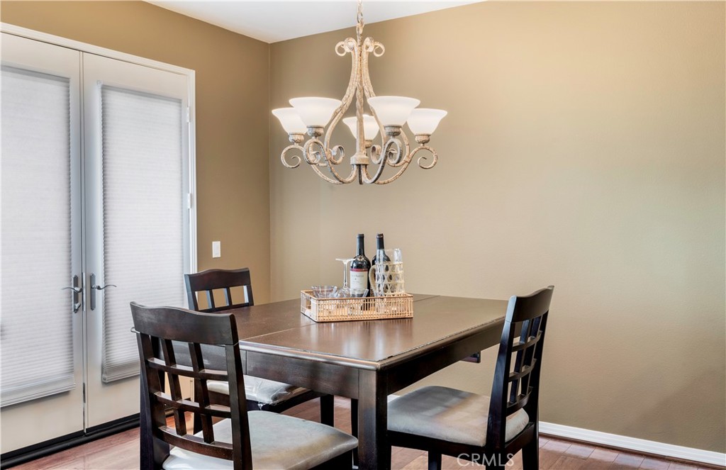 433 N Altadena Drive 6