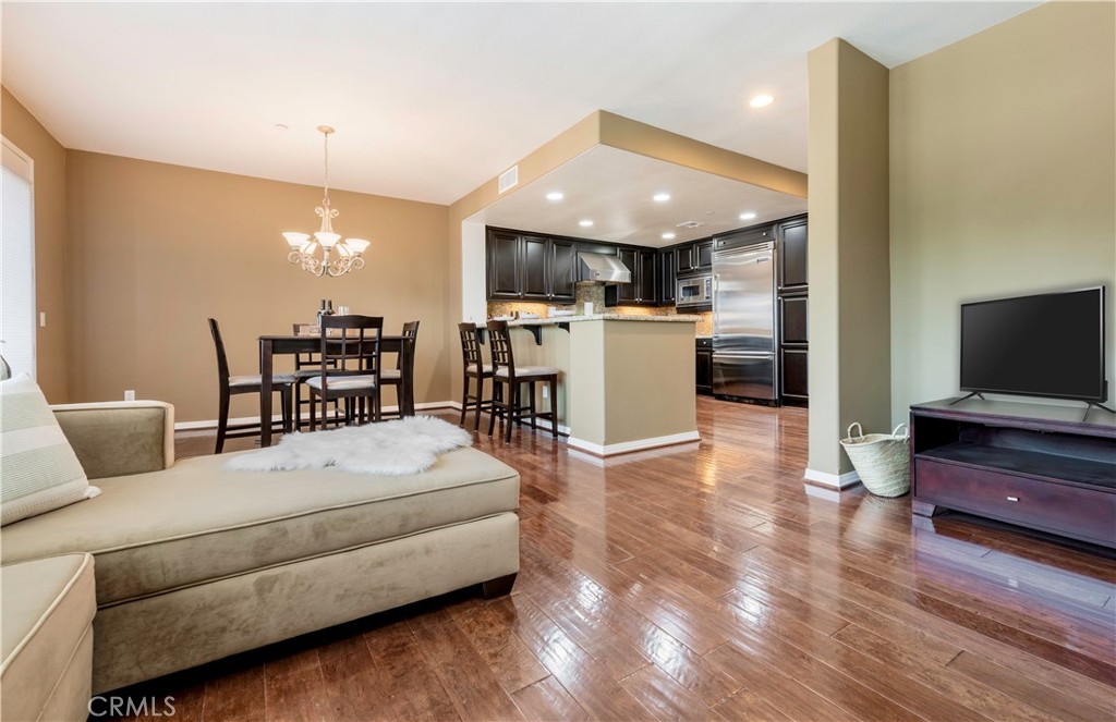 433 N Altadena Drive 6