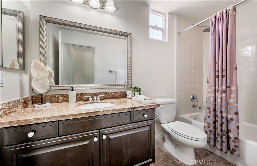 433 N Altadena Drive 6