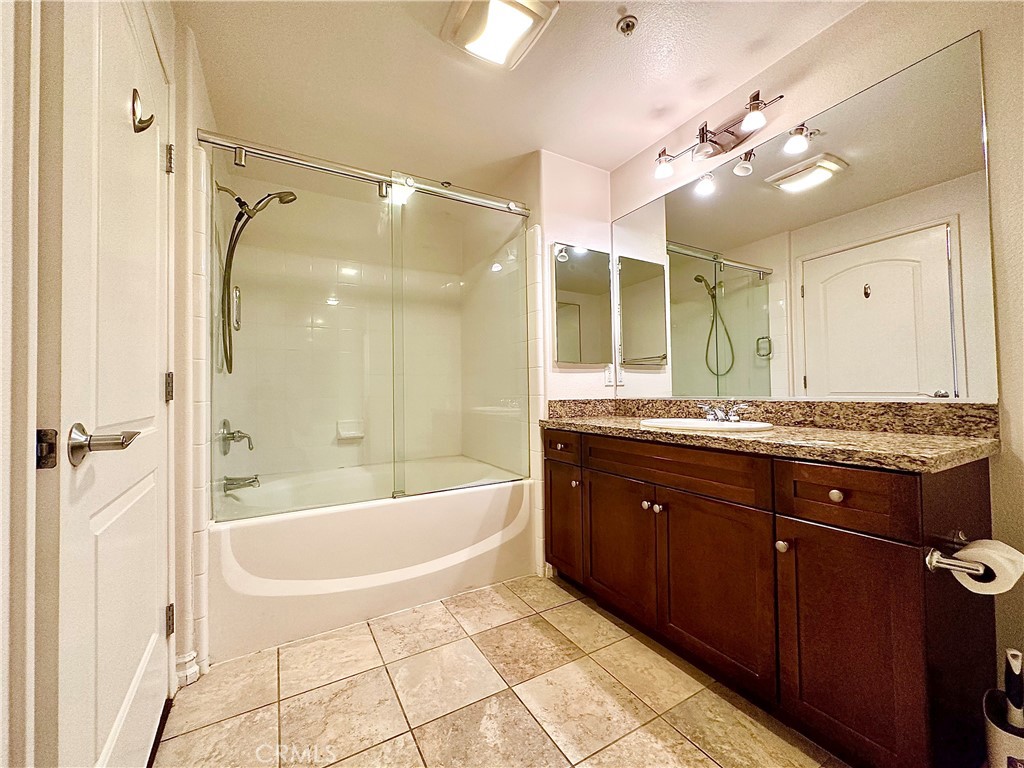 629 Traction Avenue 311