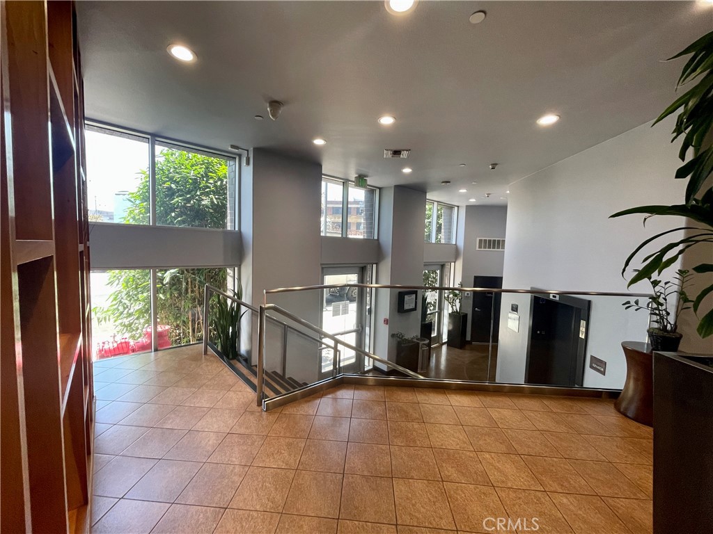 629 Traction Avenue 311