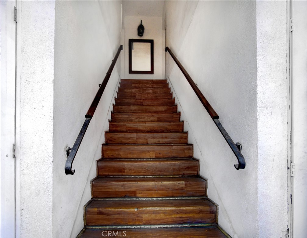 3423 Caroline Avenue