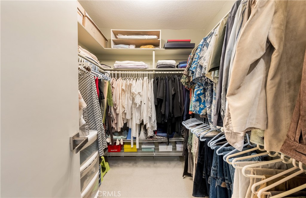 880 W 1st Street 403