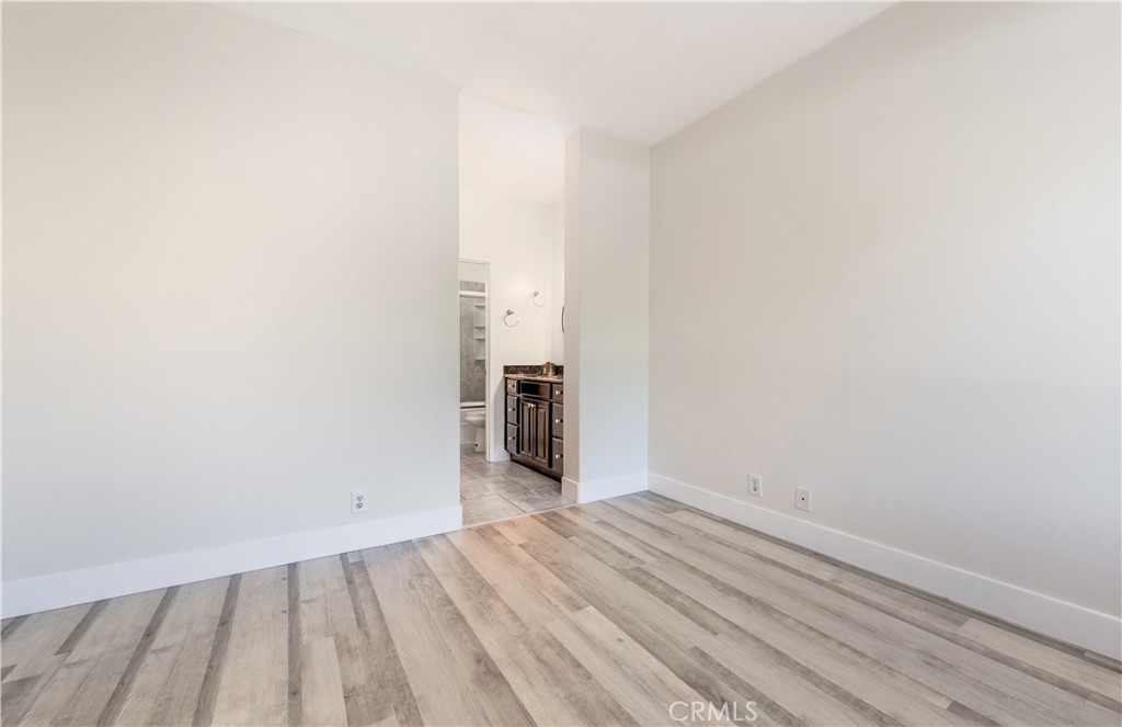 1189 S Country Glen Way