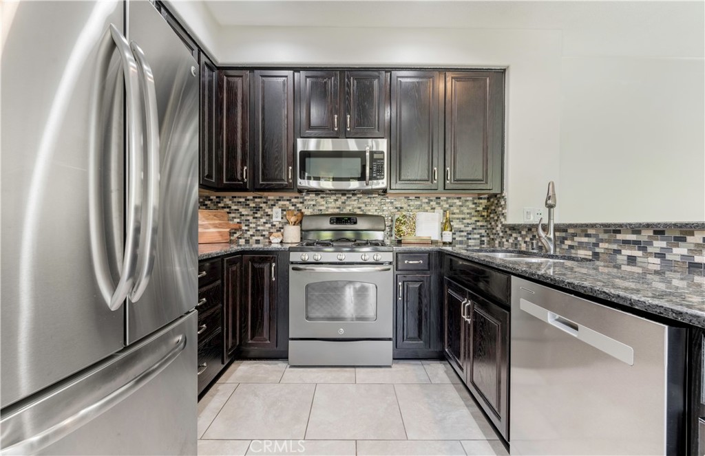 1189 S Country Glen Way