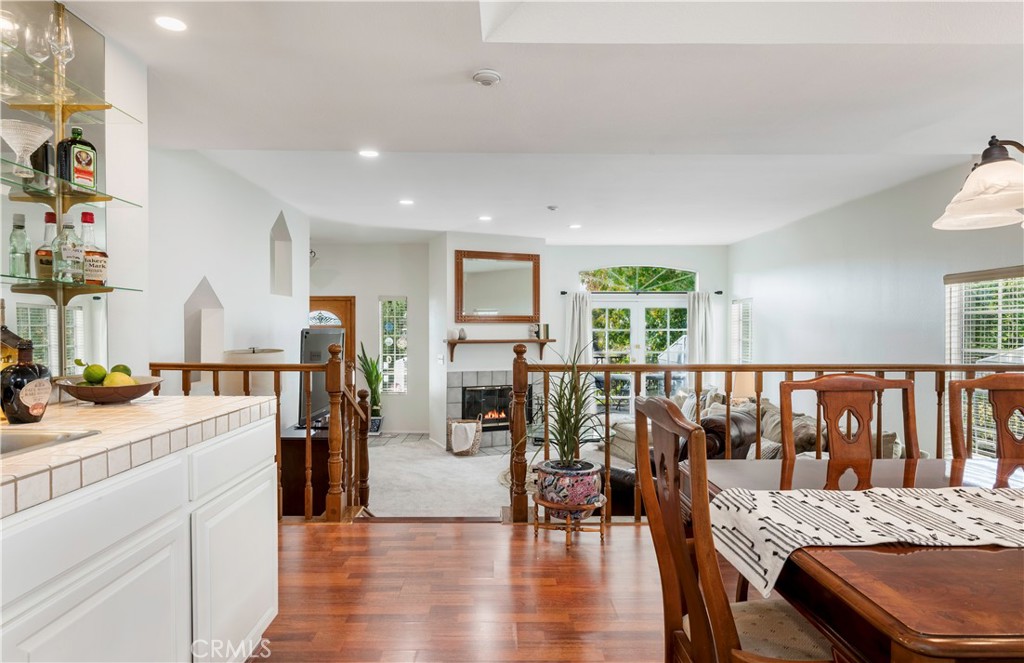 121 S Lucia Avenue 7