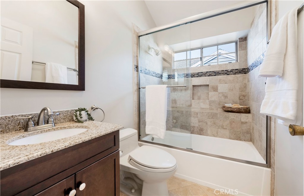 121 S Lucia Avenue 7