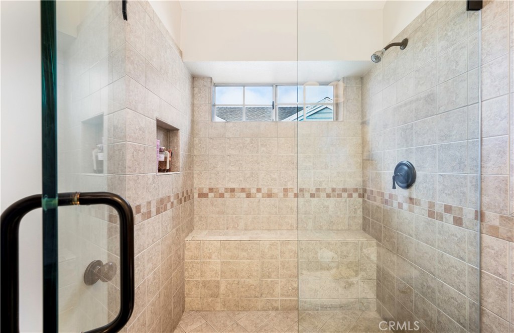 121 S Lucia Avenue 7