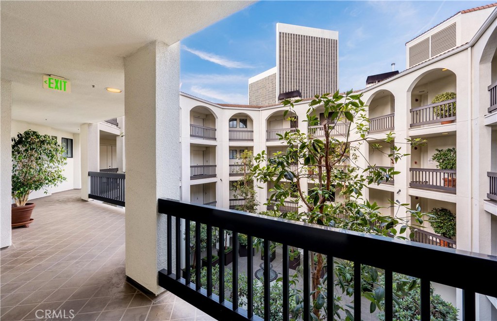 2112 Century Park Lane 313