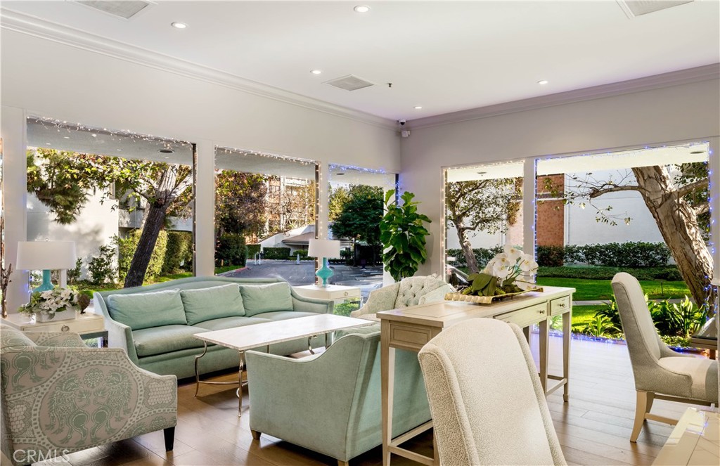 2112 Century Park Lane 313