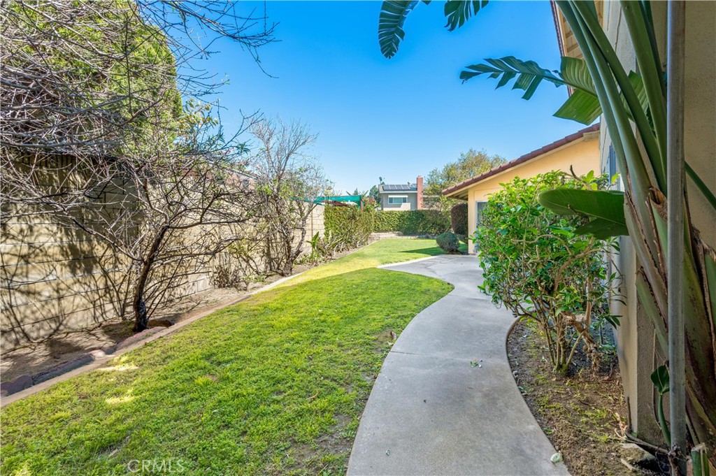 1323 S Scarborough Lane