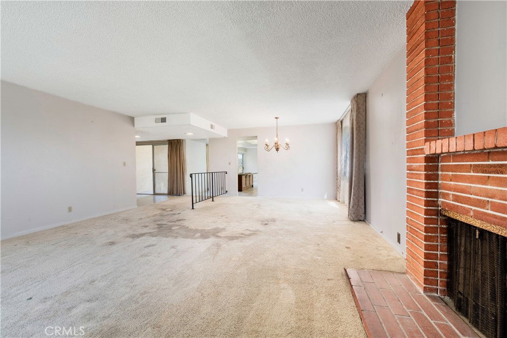 1323 S Scarborough Lane