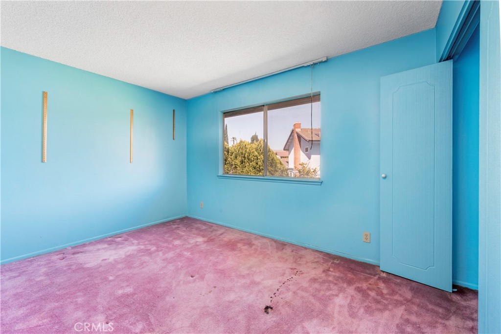 1323 S Scarborough Lane