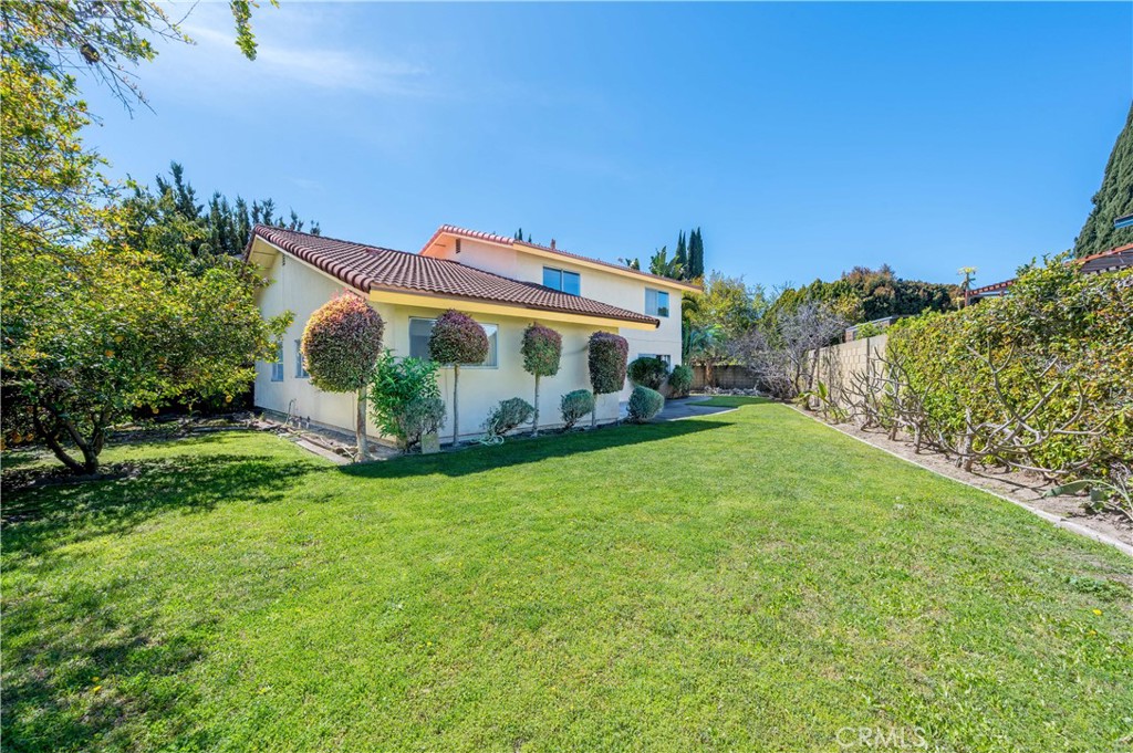 1323 S Scarborough Lane