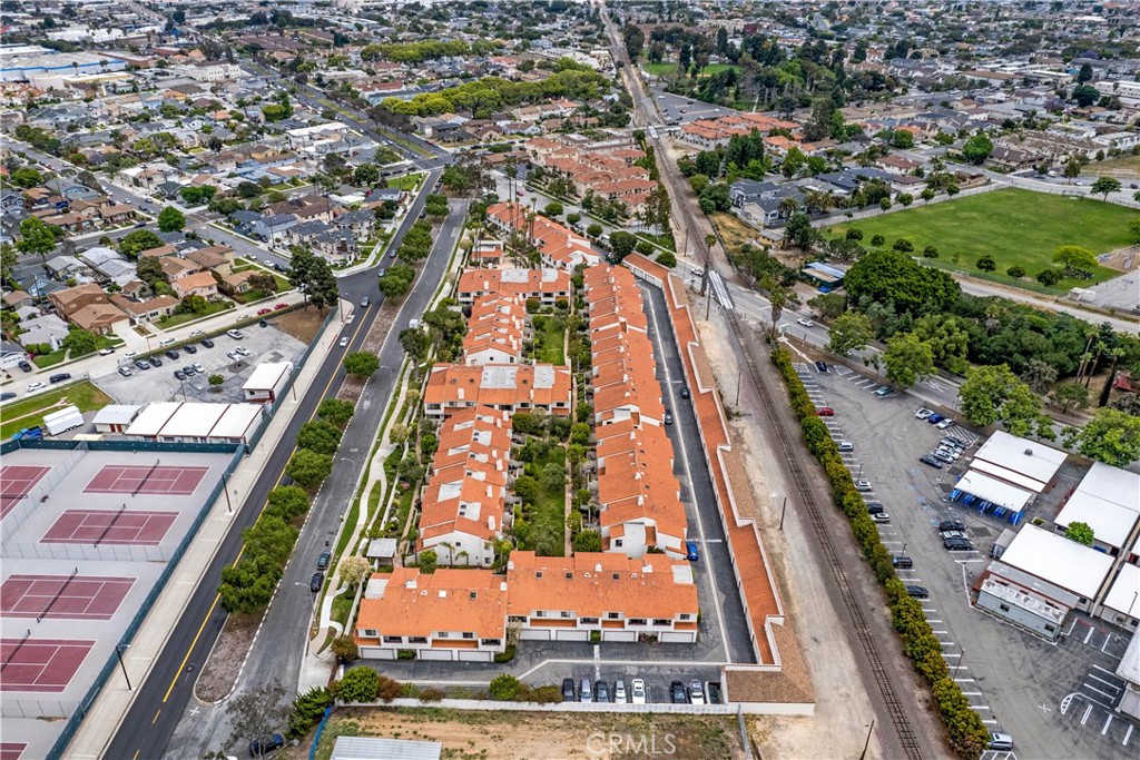 2160 Plaza Del Amo 162