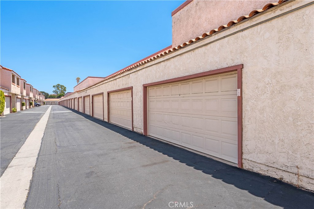 2160 Plaza Del Amo 162