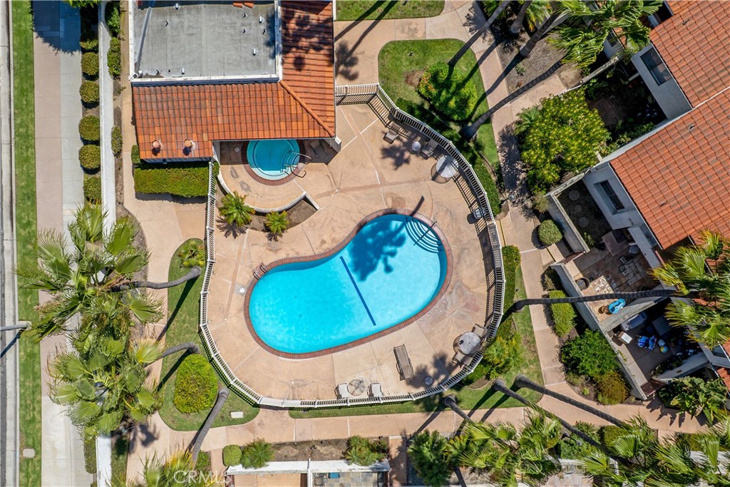 2160 Plaza Del Amo 162