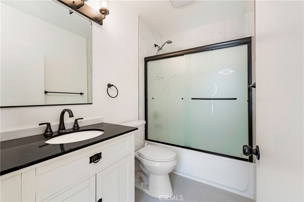 2160 Plaza Del Amo 162