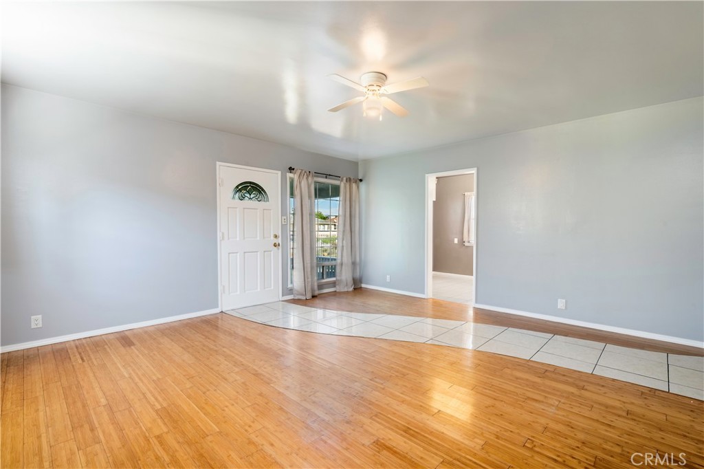 1520 W 215th