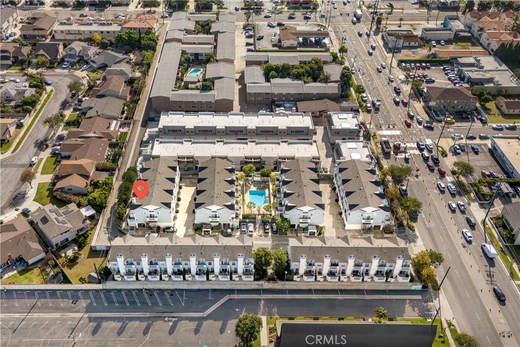 18050 Prairie Avenue B