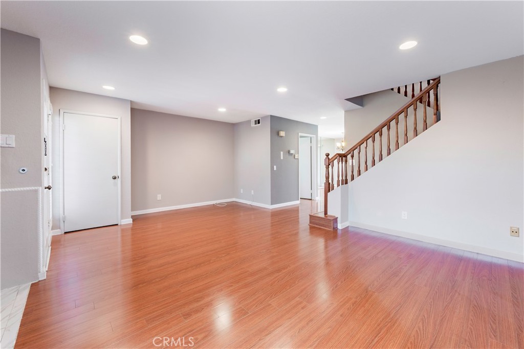 18050 Prairie Avenue B